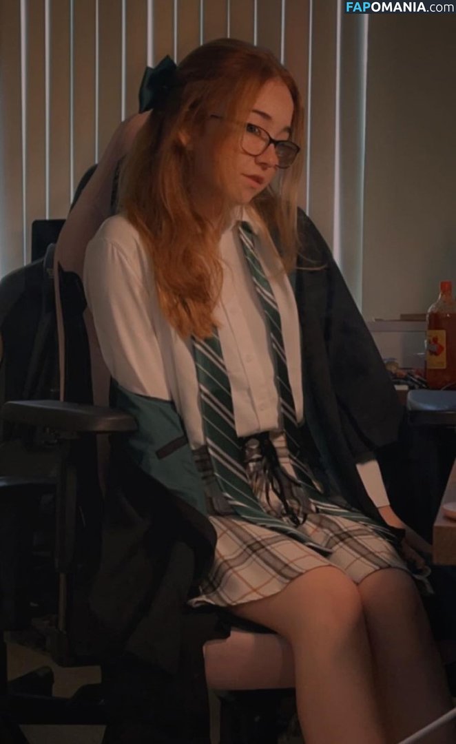 Lyssaurora Naken OnlyFans  Läckta Foto #15