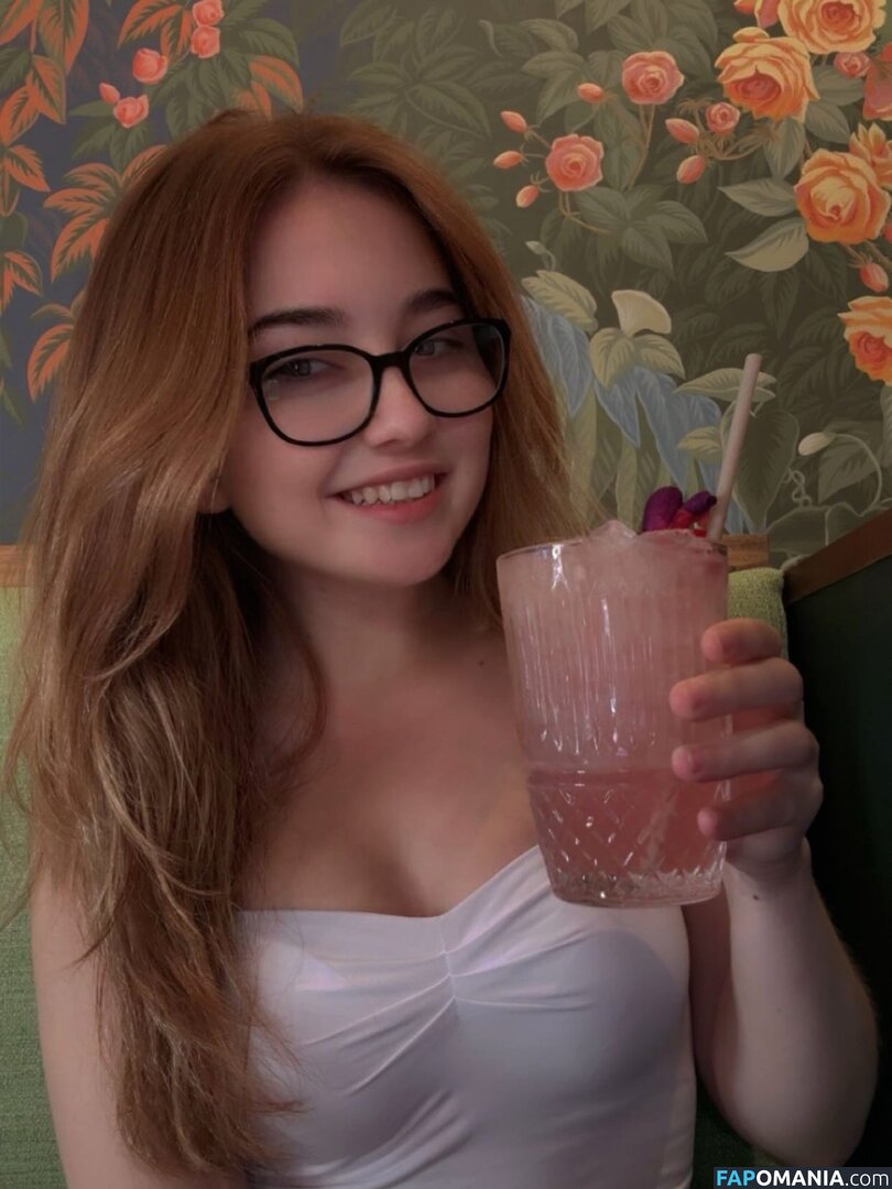 Lyssaurora Naken OnlyFans  Läckta Foto #245