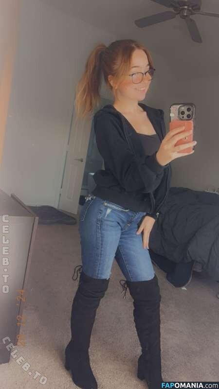 Lyssaurora / https: Naken OnlyFans  Läckta Foto #396