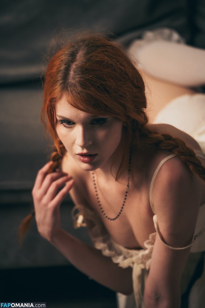 ellie_grau / m0llb / mamad0ll / mollb_cosplay Naken OnlyFans  Läckta Foto #19