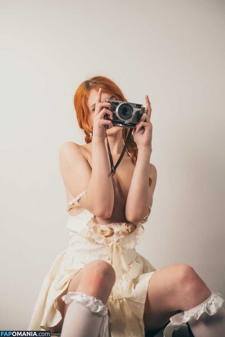 ellie_grau / m0llb / mamad0ll / mollb_cosplay Naken OnlyFans  Läckta Foto #28