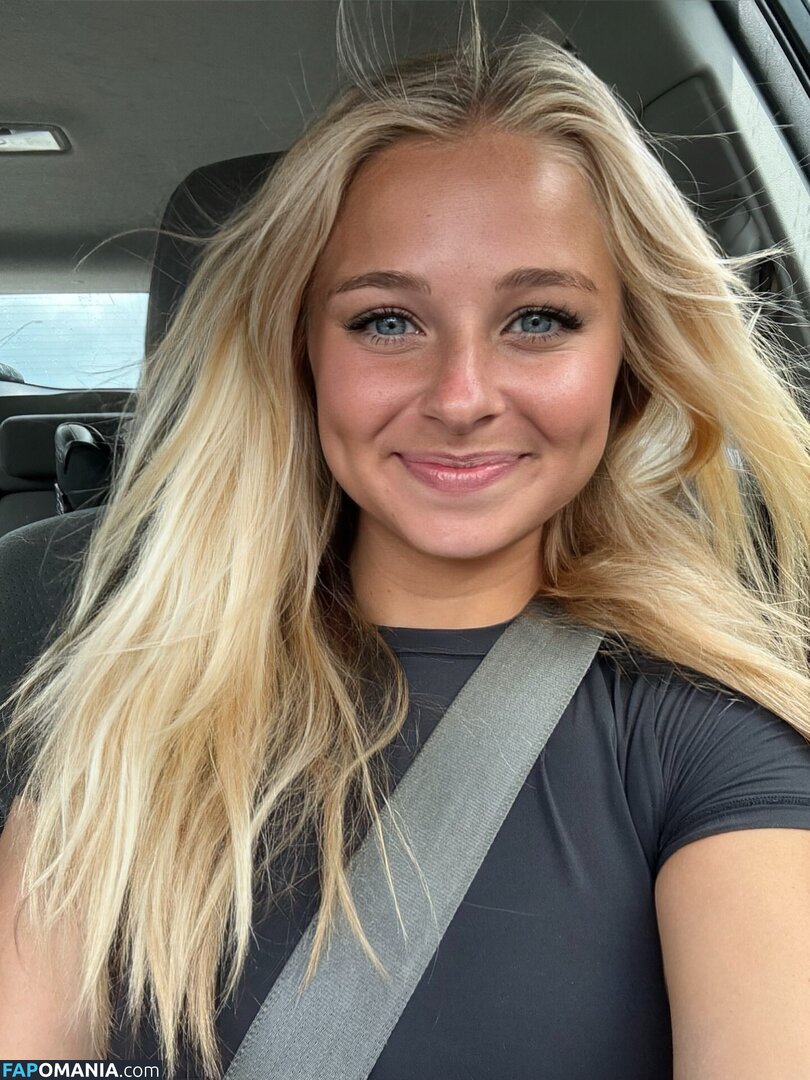 maci-carter / macimccarley Naken OnlyFans  Läckta Foto #11