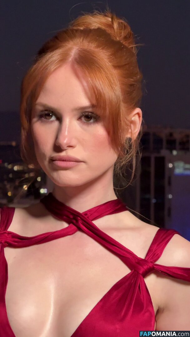 Madelaine Petsch / madelame Naken OnlyFans  Läckta Foto #32