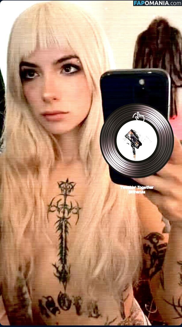 madhousemila / shelbyrita_lee Naken OnlyFans  Läckta Foto #6