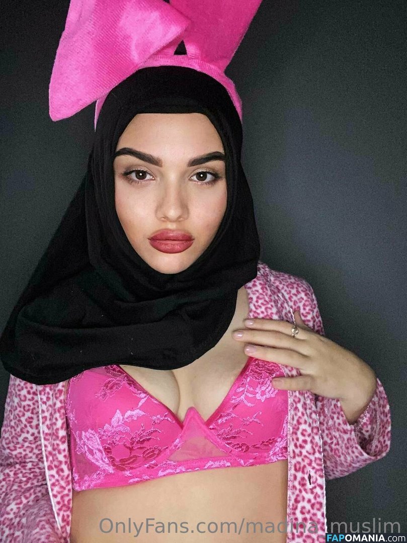 madina_muslim_x / u__m__x Naken OnlyFans  Läckta Foto #5
