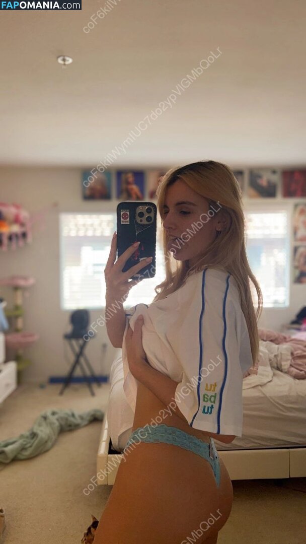 Magazine.rooster / Maggie Roscher Naken OnlyFans  Läckta Foto #6