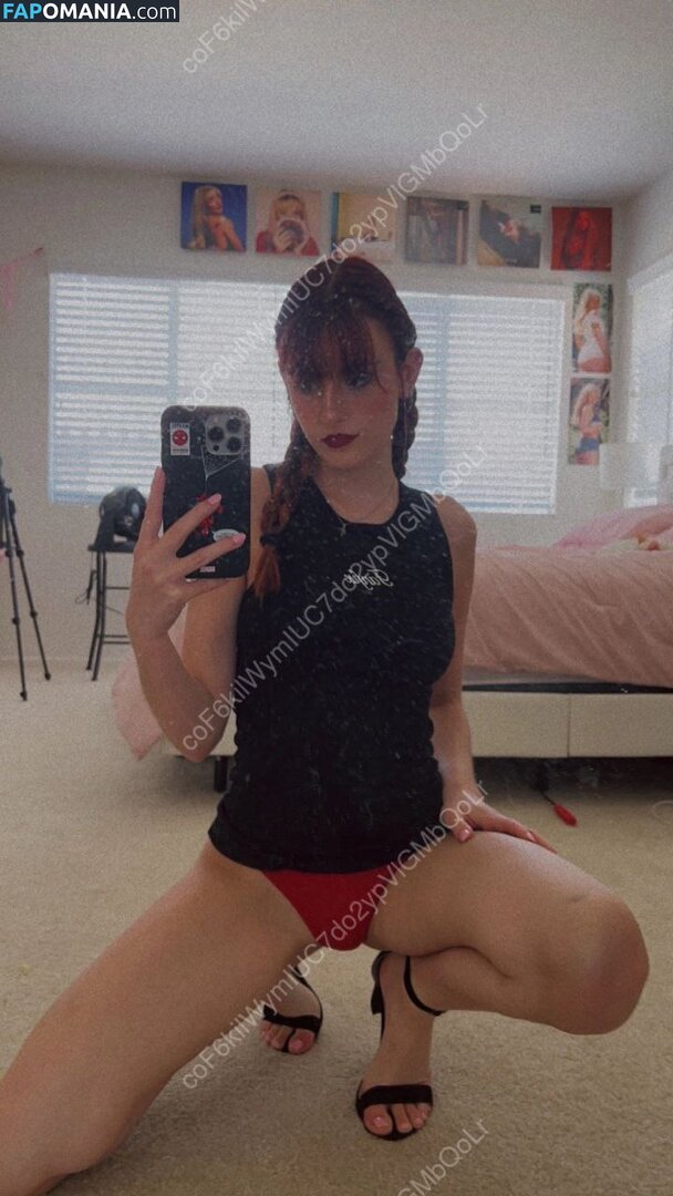 Magazine.rooster / Maggie Roscher Naken OnlyFans  Läckta Foto #18