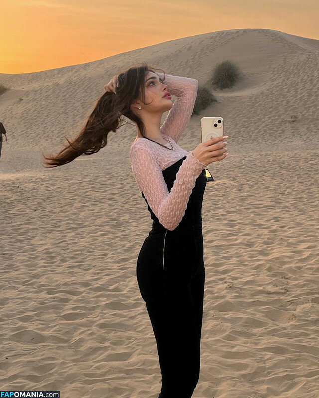 Mahiye Selin / selin.egmn / selin.z Naken OnlyFans  Läckta Foto #7