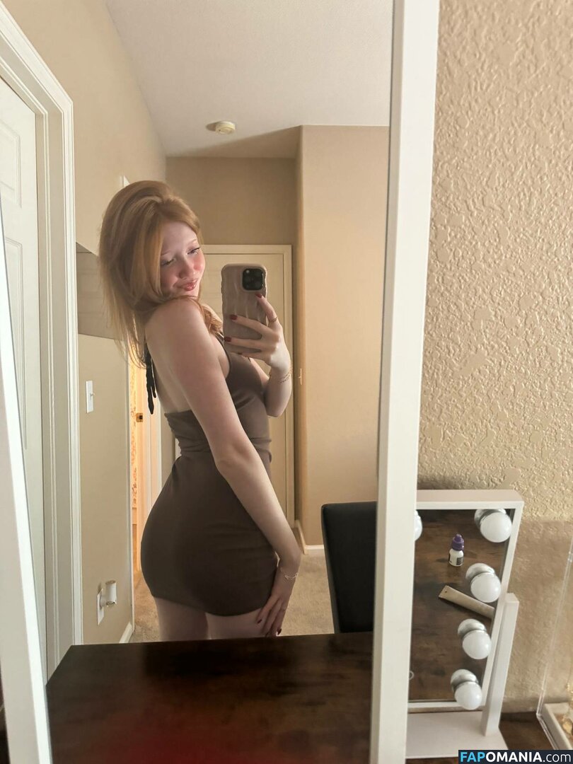 Lifewithmak / Makenna Kelly / lifewithmak2005 Naken OnlyFans  Läckta Foto #276