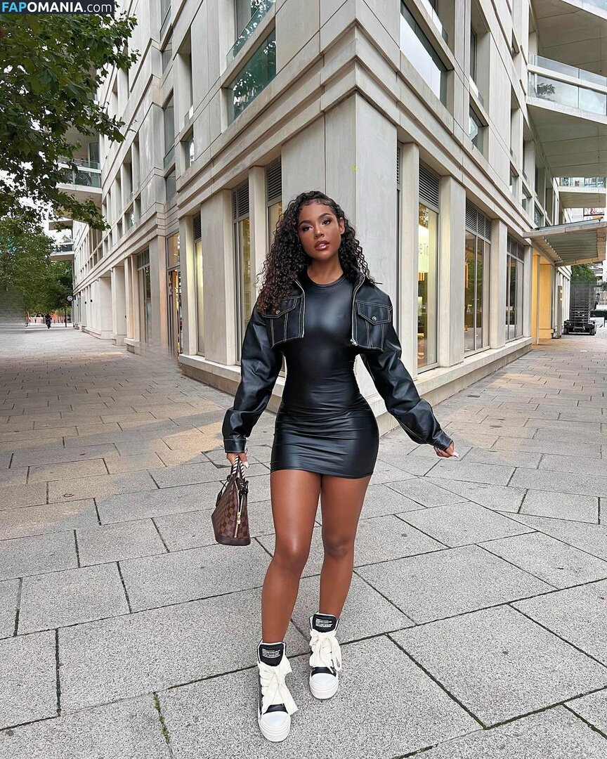 Malaika Terry / malaikaterry / malaikaterryy Naken OnlyFans  Läckta Foto #101