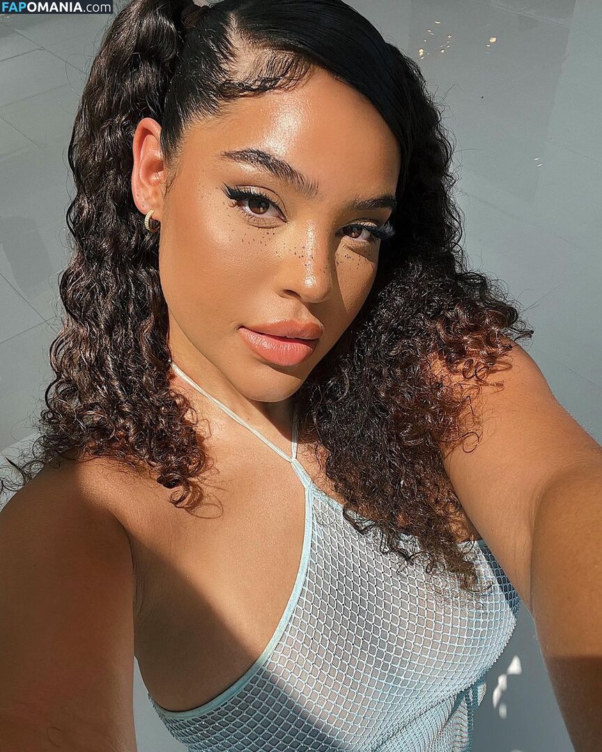 Malaika Terry / malaikaterry / malaikaterryy Naken OnlyFans  Läckta Foto #387