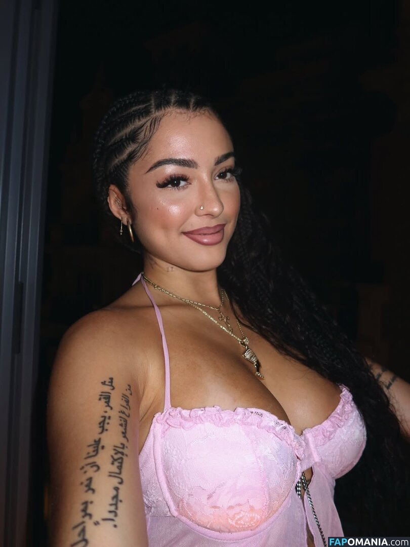 Malu Trevejo / malutrevejo / malutrevejo18 Naken OnlyFans  Läckta Foto #117
