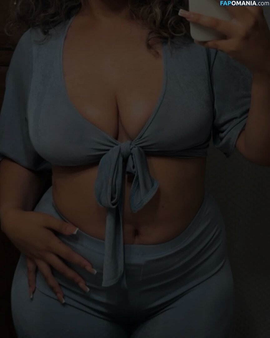 Mama E / parmererin Naken OnlyFans  Läckta Foto #6