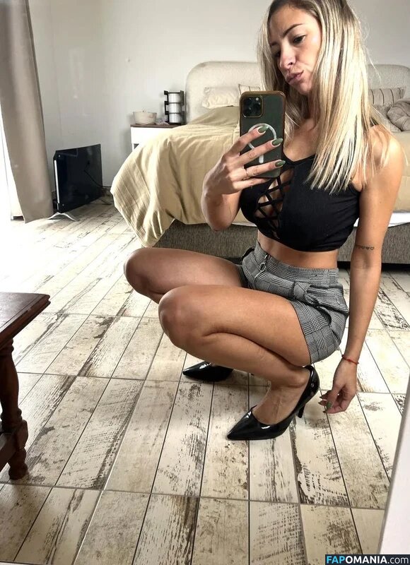 mamiadele / mamieadele Naken OnlyFans  Läckta Foto #2