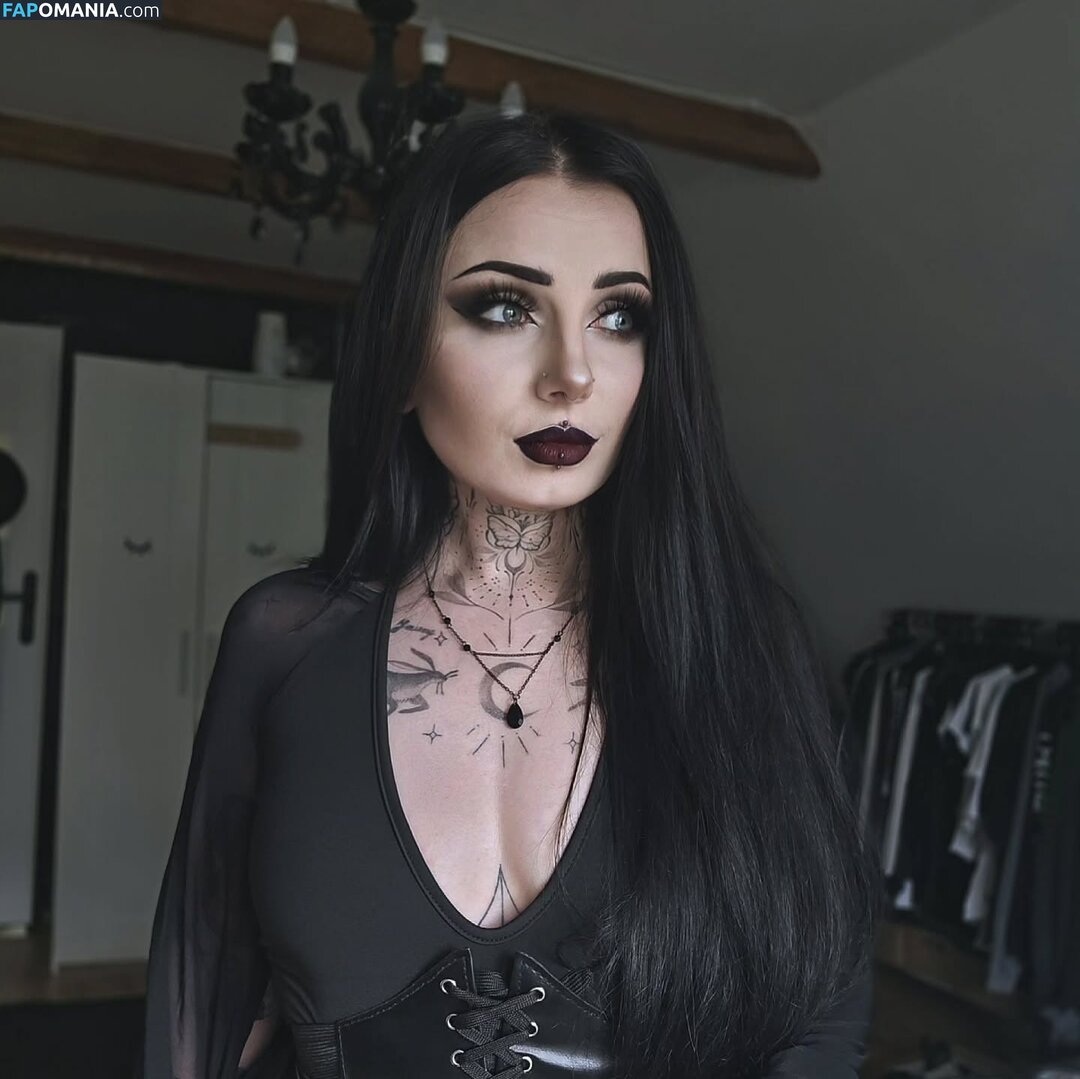 Marciasrarcia / Marta M. Naken OnlyFans  Läckta Foto #3