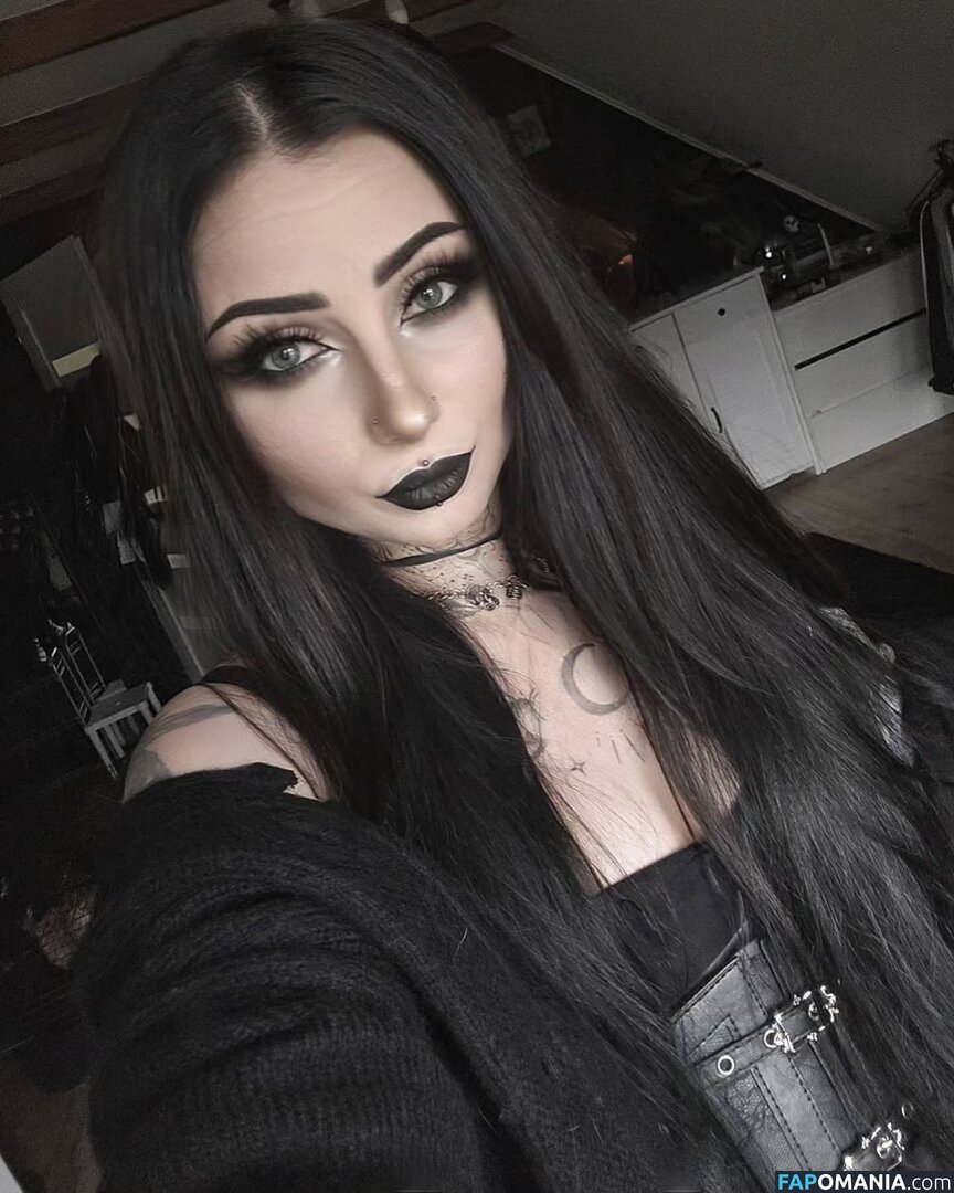 Marciasrarcia / Marta M. Naken OnlyFans  Läckta Foto #6