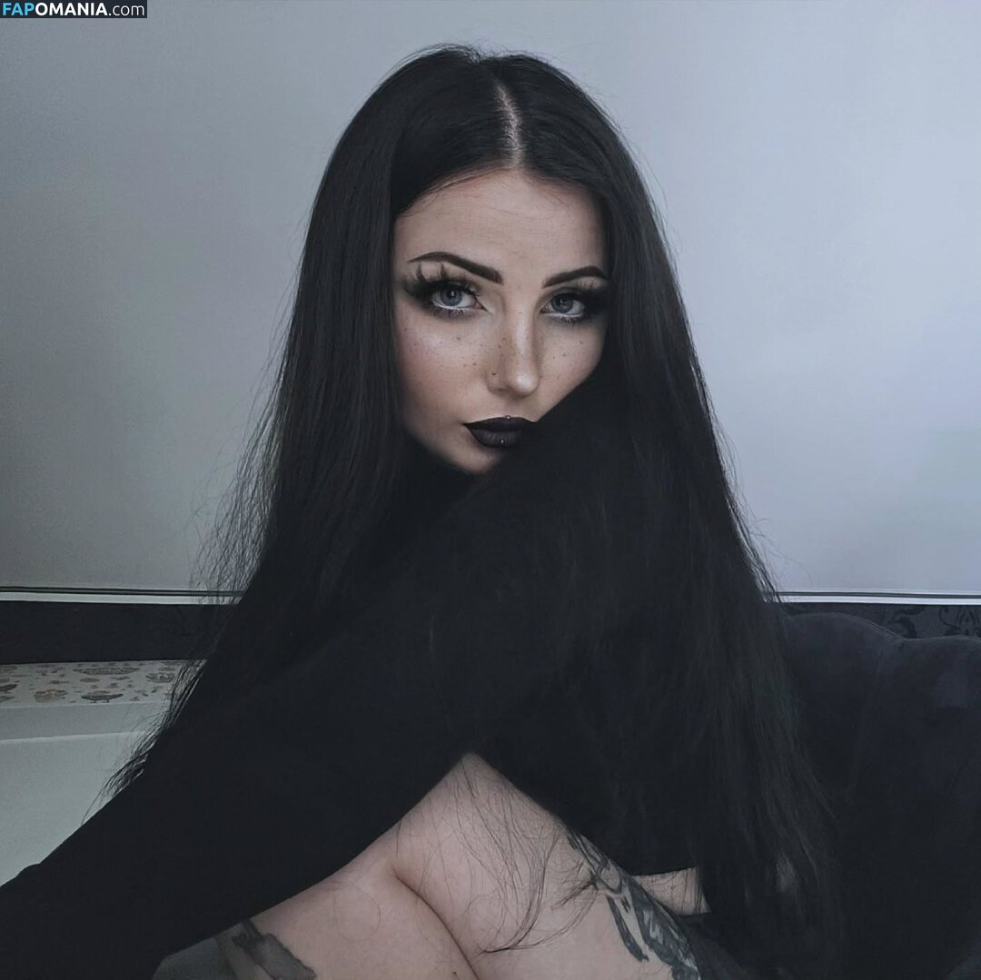 Marciasrarcia / Marta M. Naken OnlyFans  Läckta Foto #11
