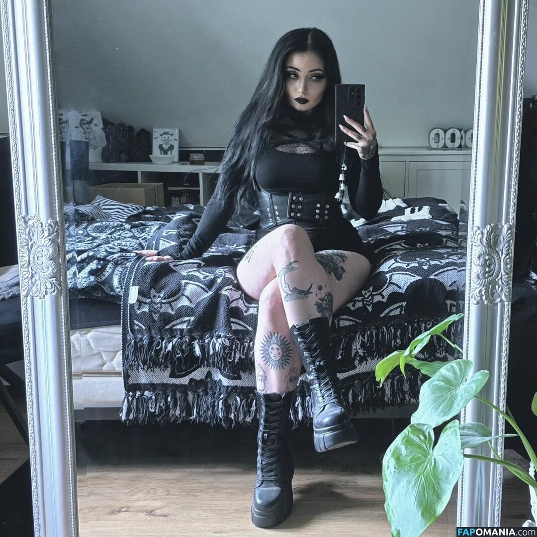 Marciasrarcia / Marta M. Naken OnlyFans  Läckta Foto #12