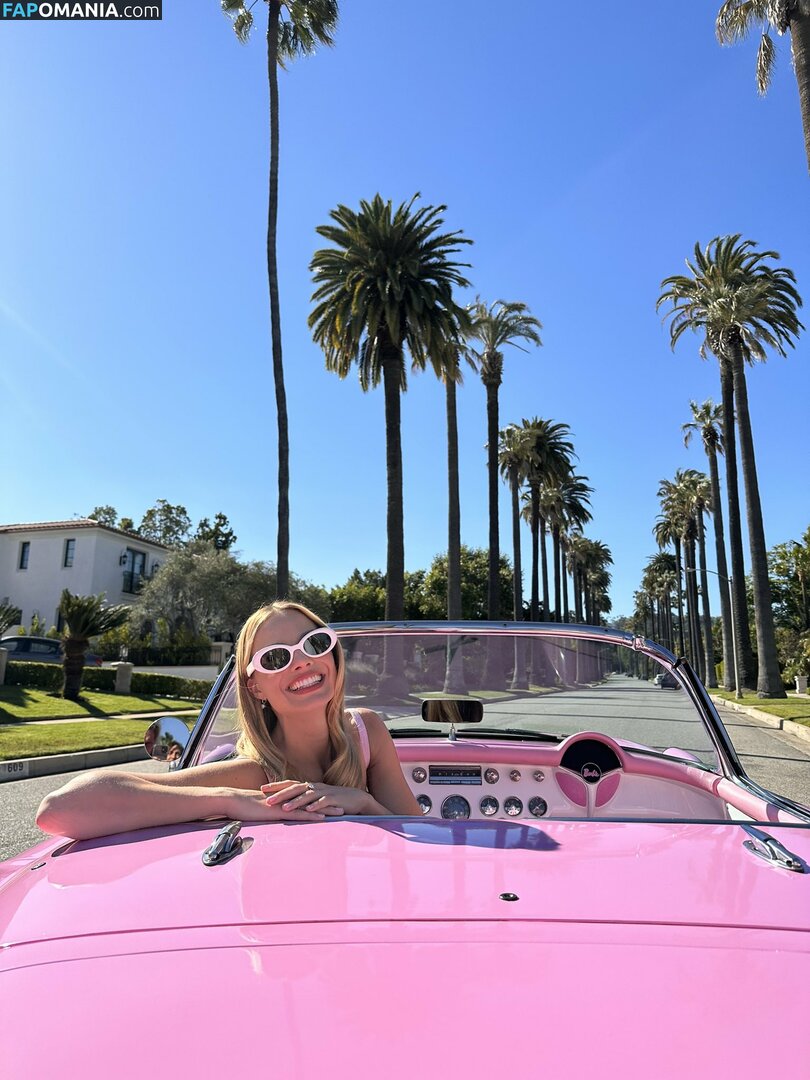 Margot Robbie Naken Läckta Foto #41