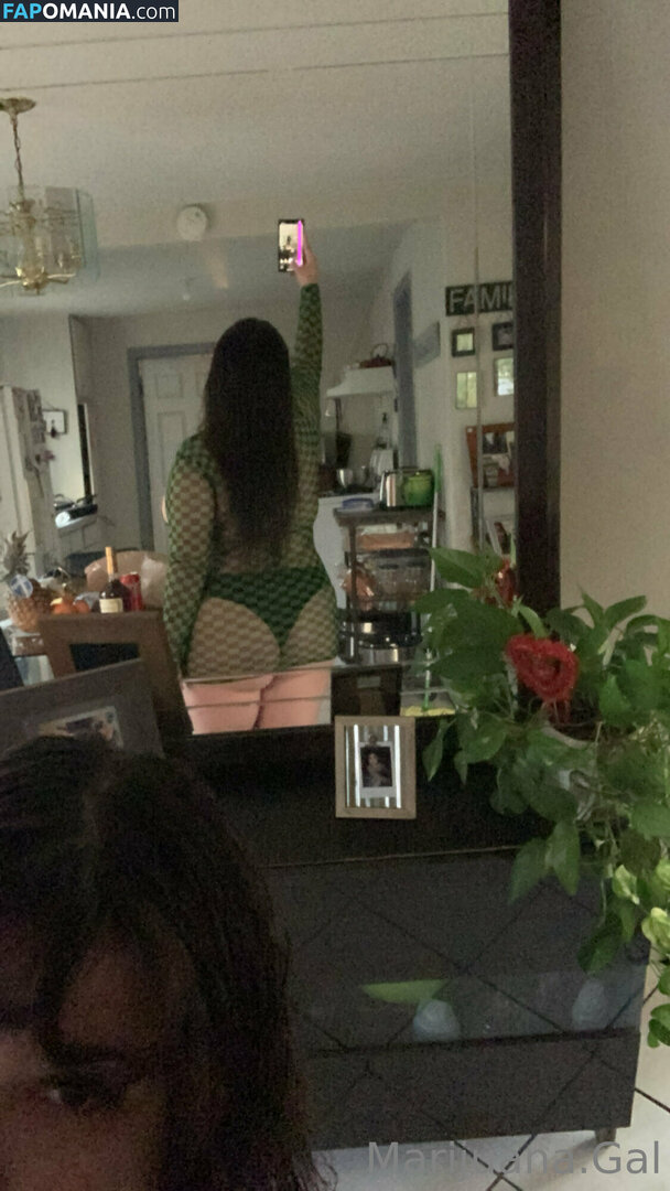 galmarijuana / marijuanagal Naken OnlyFans  Läckta Foto #8