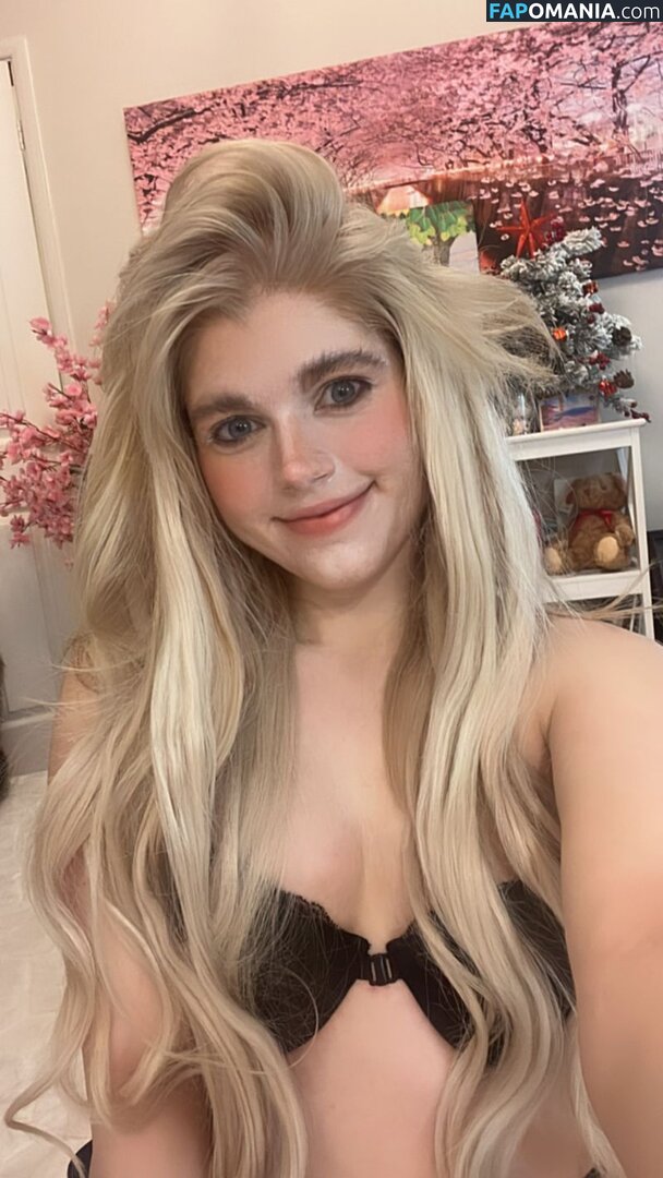 Marina Joyce / marinamewmeow Naken OnlyFans  Läckta Foto #1