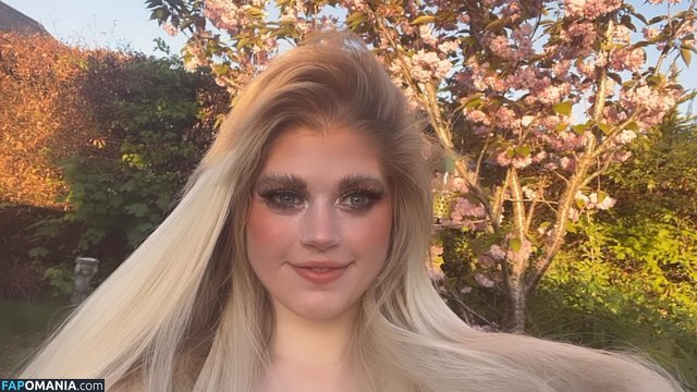Marina Joyce / marinamewmeow Naken OnlyFans  Läckta Foto #9