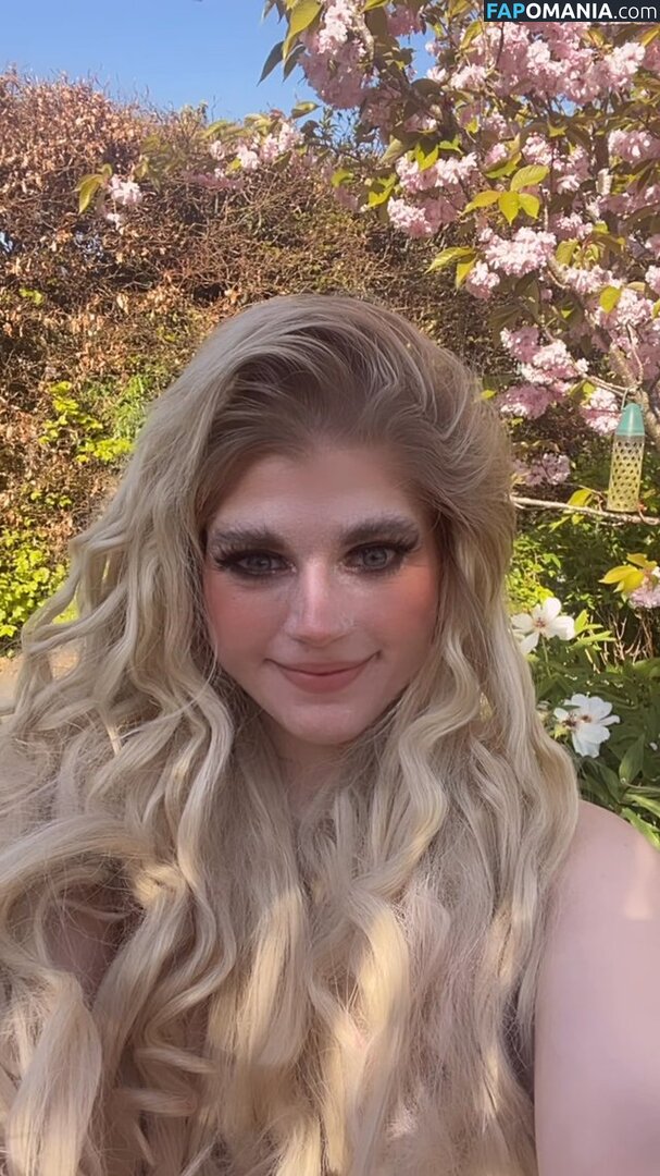 Marina Joyce / marinamewmeow Naken OnlyFans  Läckta Foto #16