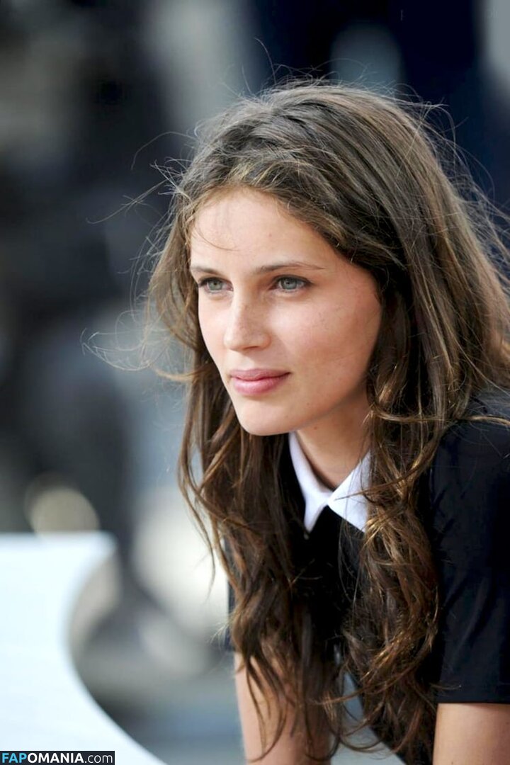 Marine Vacth / https: / marine_vacth / marinvacth Naken OnlyFans  Läckta Foto #9