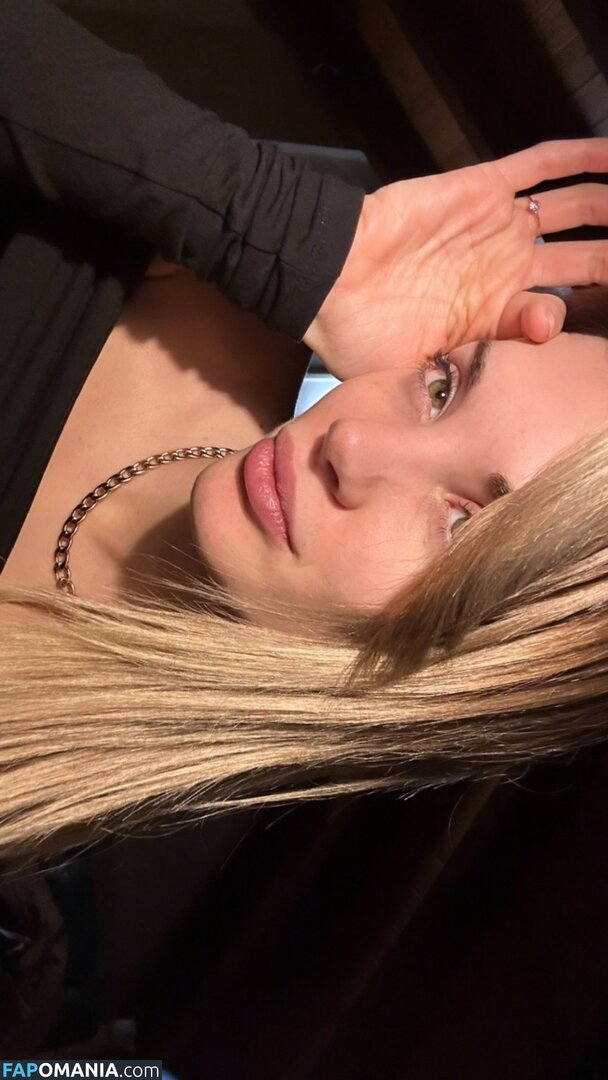 Martina Ragozza / https: / martinaragozza Naken OnlyFans  Läckta Foto #2