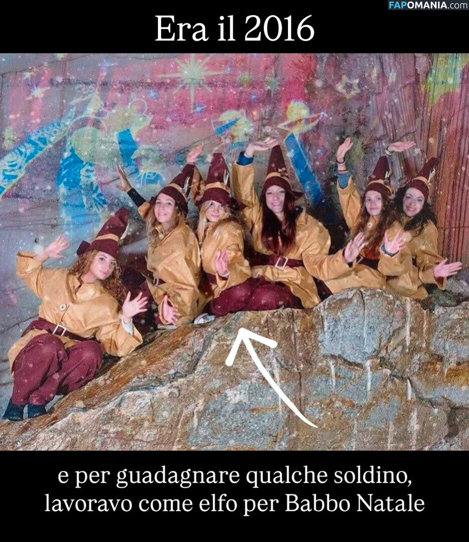 Martina Ragozza / https: / martinaragozza Naken OnlyFans  Läckta Foto #8