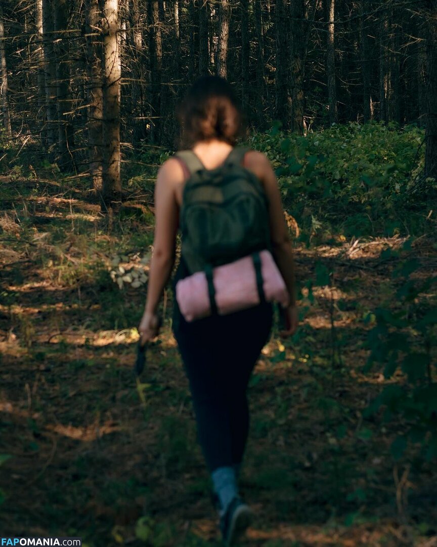 Marusya Shiklina / Marusya outdoors / marusya / marusya.shiklina Naken OnlyFans  Läckta Foto #31