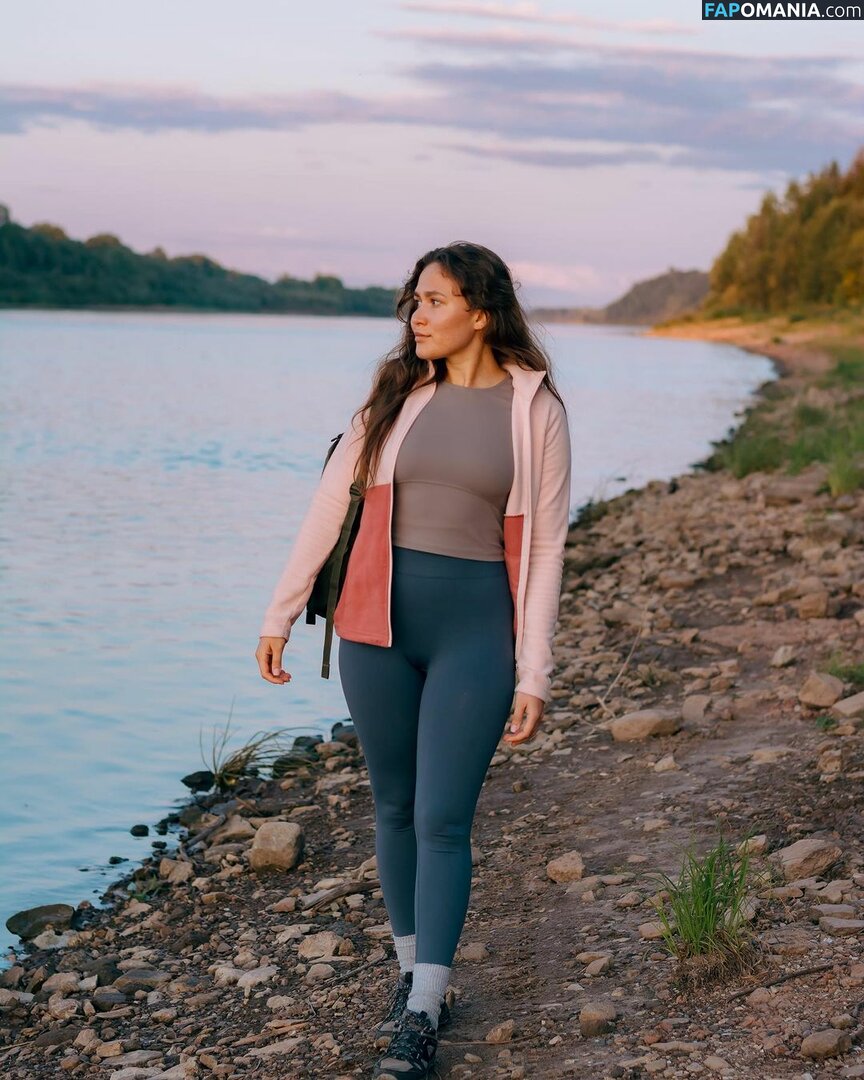 Marusya Shiklina / Marusya outdoors / marusya / marusya.shiklina Naken OnlyFans  Läckta Foto #68