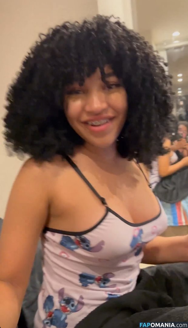 Marycuriell Naken OnlyFans  Läckta Foto #11