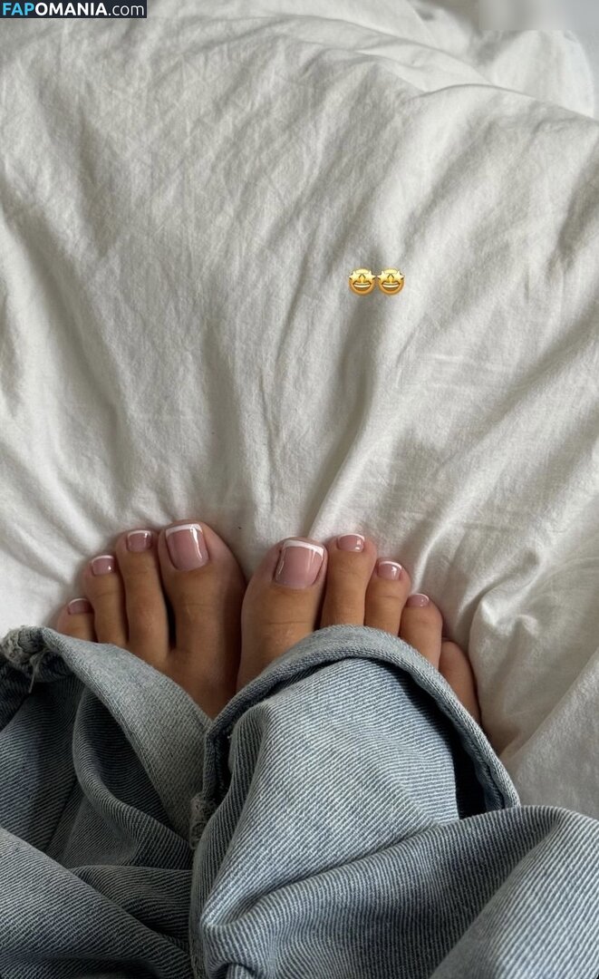 Mathilda Mkh Naken OnlyFans  Läckta Foto #1