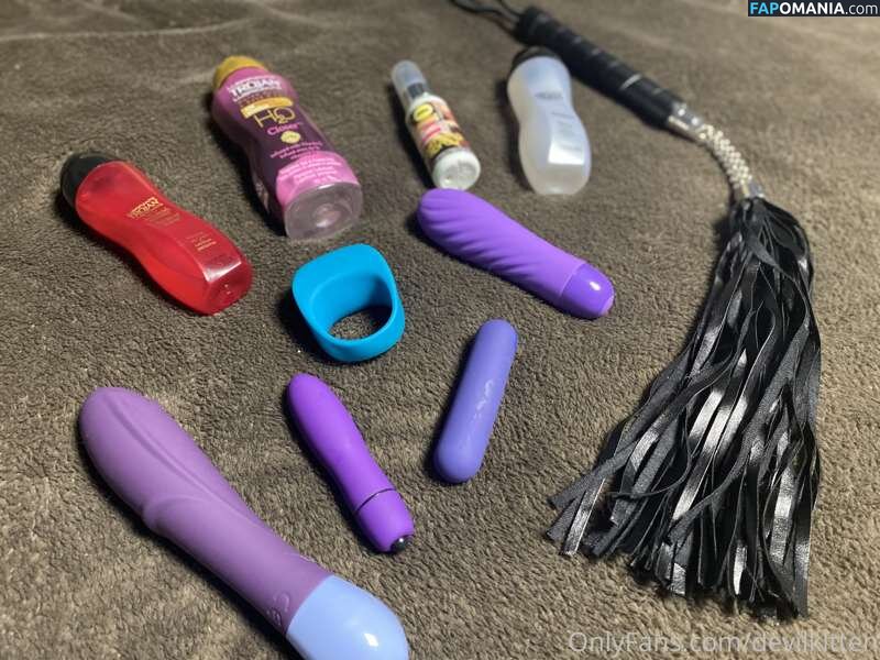 devilkittenfree / https: / mazikeen / ravioliolioli._ Naken OnlyFans  Läckta Foto #3