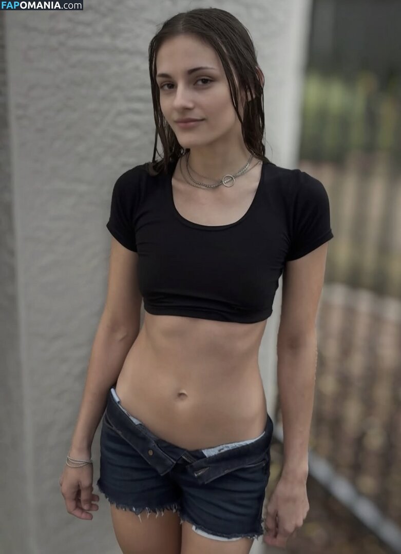 mazikeengme Naken OnlyFans  Läckta Foto #4