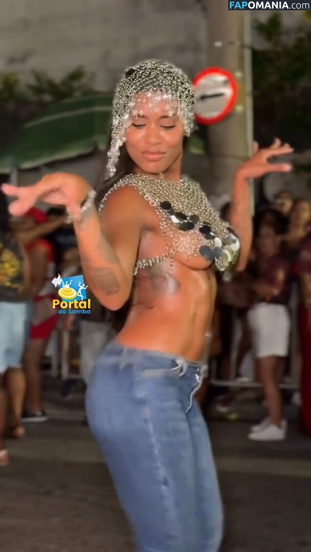 MC Rebecca / rebecca Naken OnlyFans  Läckta Foto #9