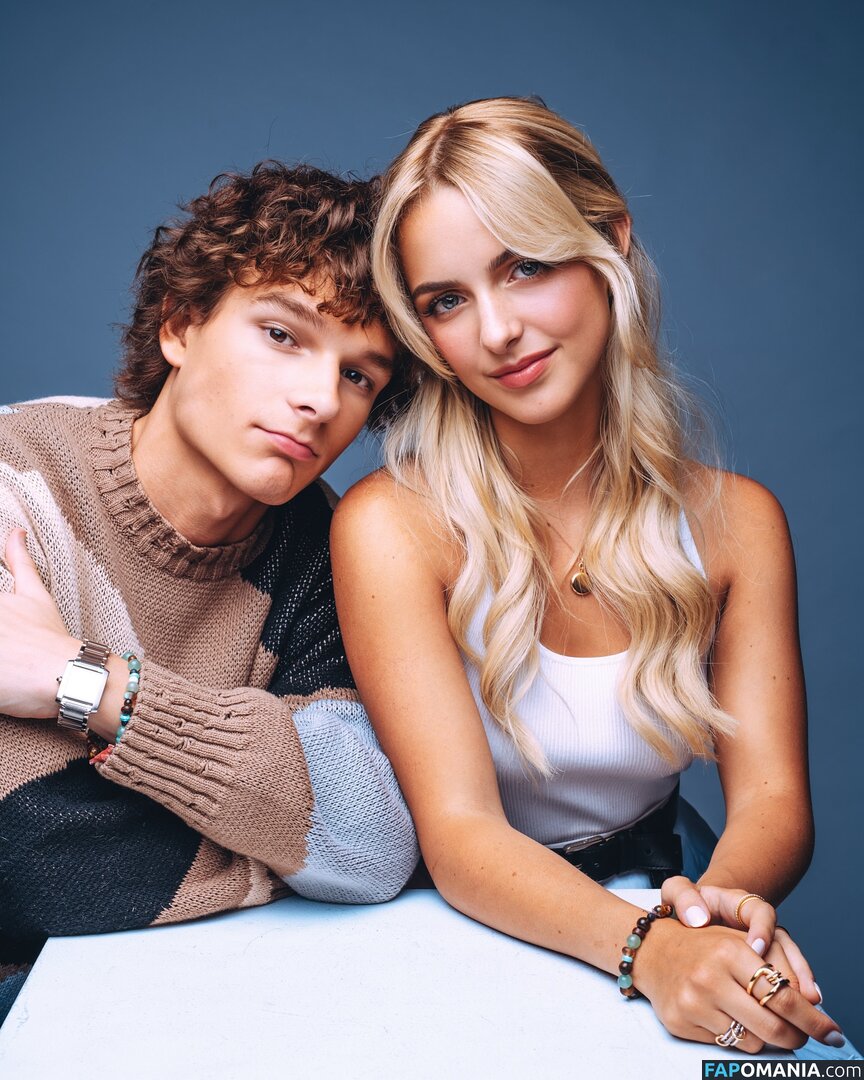 Mckenna Grace / mckennagrace / mckennagraceful Naken OnlyFans  Läckta Foto #185