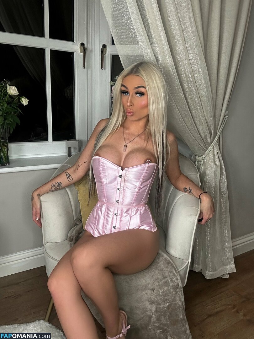 Megan Smith / lilmegs_x / megansmithhhhxx Naken OnlyFans  Läckta Foto #8