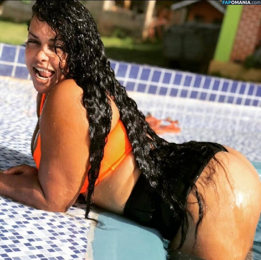 meninanordestina0 / popular Naken OnlyFans  Läckta Foto #2