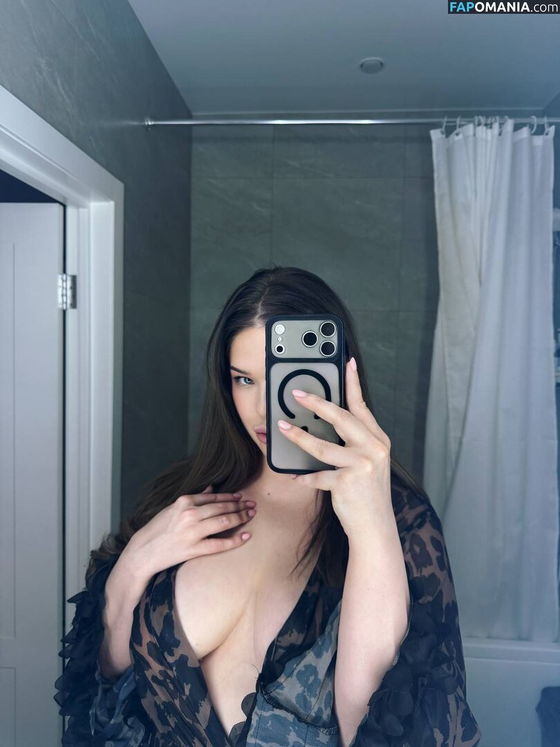 mi.saifutdinova / mi_saifutdinova / Мила Сайфутдинова Naken OnlyFans  Läckta Foto #4