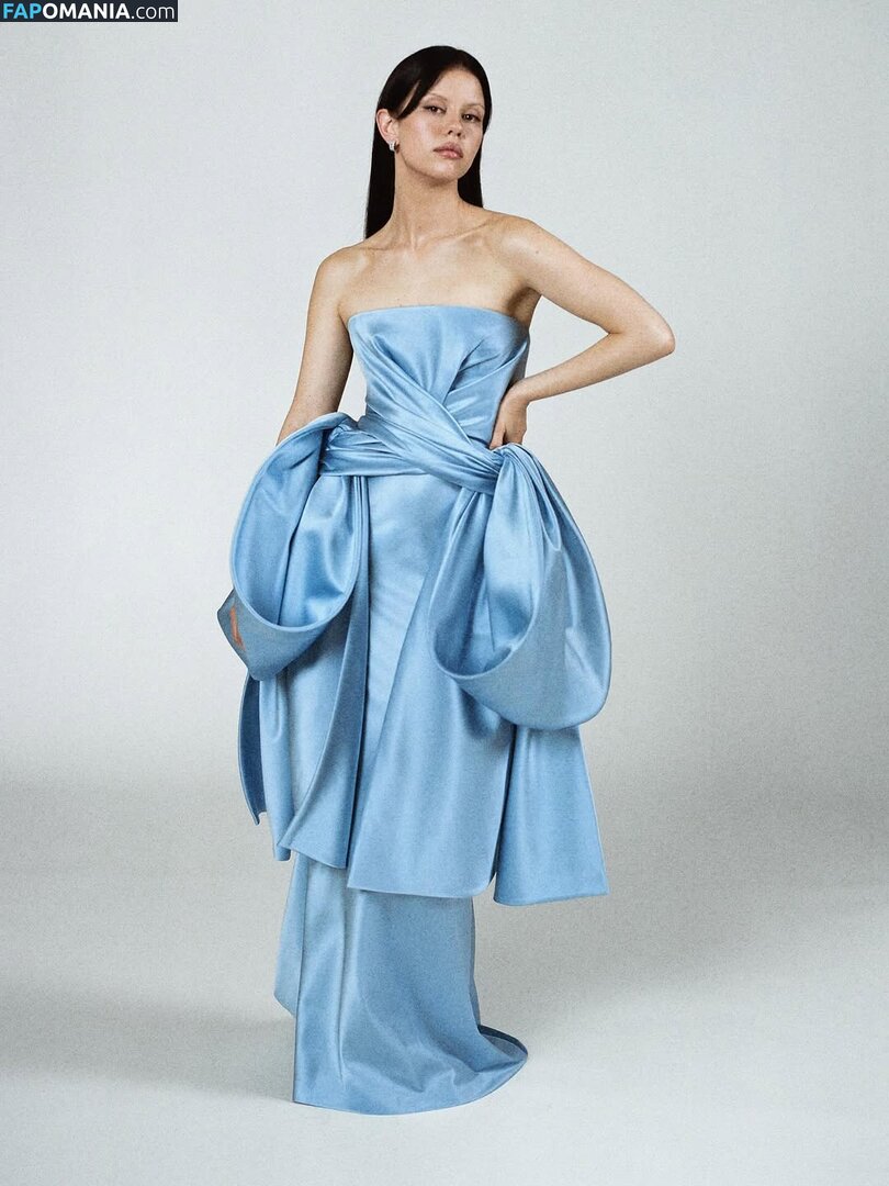 Mia Goth / goth.mia / officalmiagoth Naken OnlyFans  Läckta Foto #126