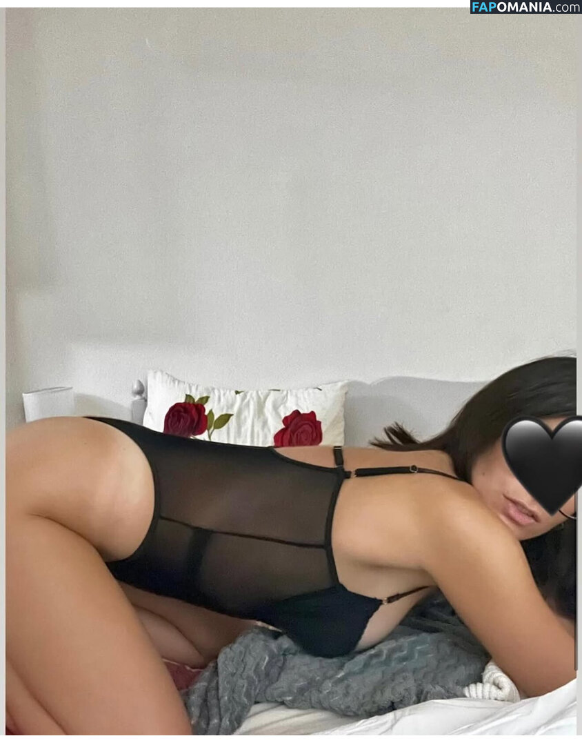 Mia Lark / Mialark.gr Naken OnlyFans  Läckta Foto #2