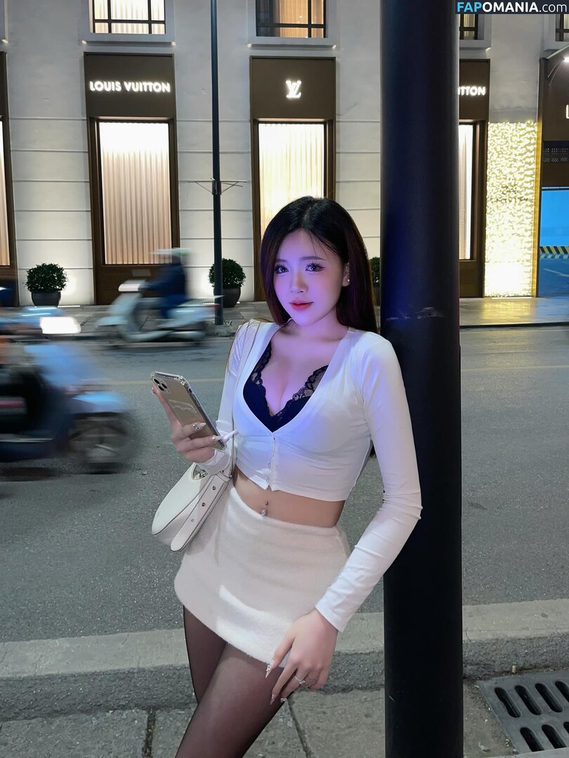 _mianh.1001 Naken OnlyFans  Läckta Foto #5