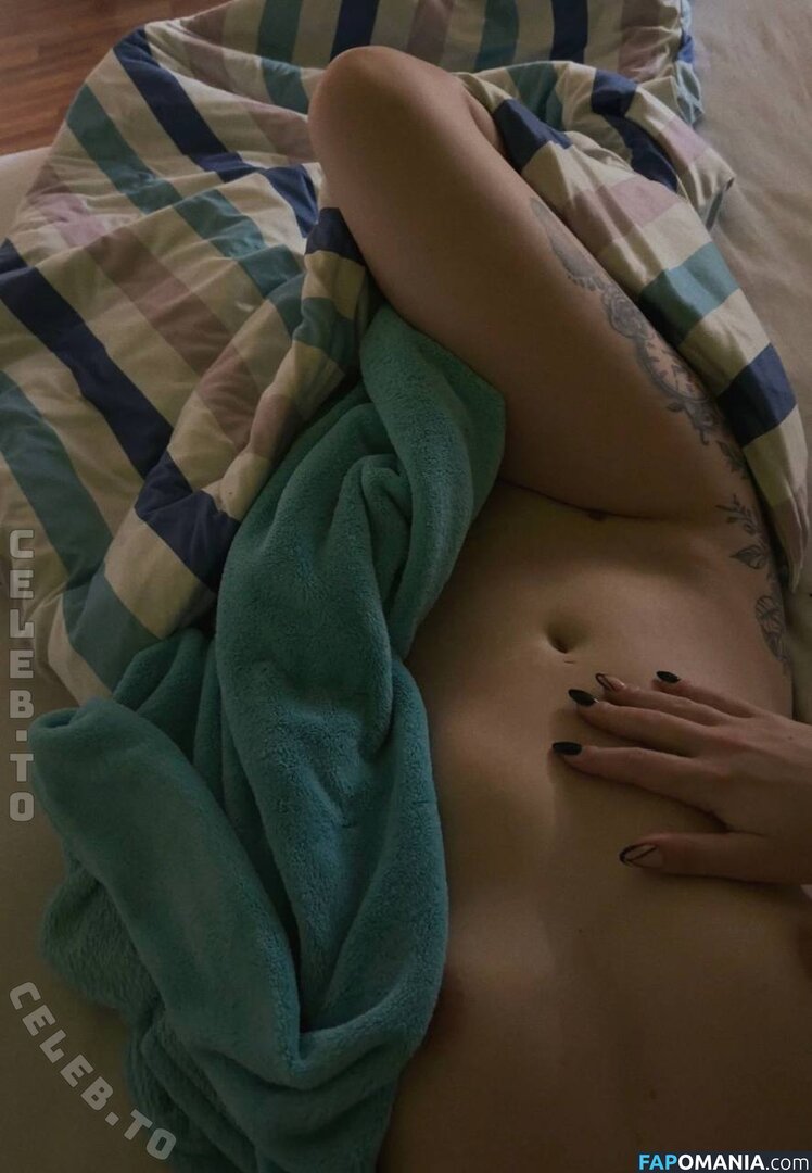 Michelle_Naturel / dorfmaedelmelly Naken OnlyFans  Läckta Foto #2