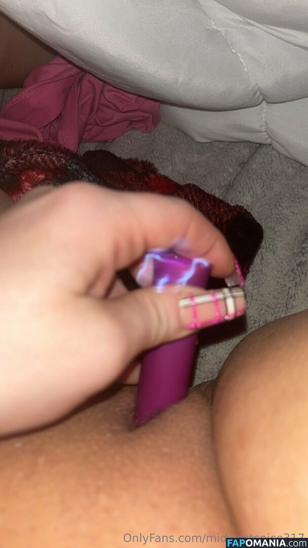 Holly / Midwest Spice 317 / midwestspice317 / randomess317 / randomesss86 Naken OnlyFans  Läckta Foto #8