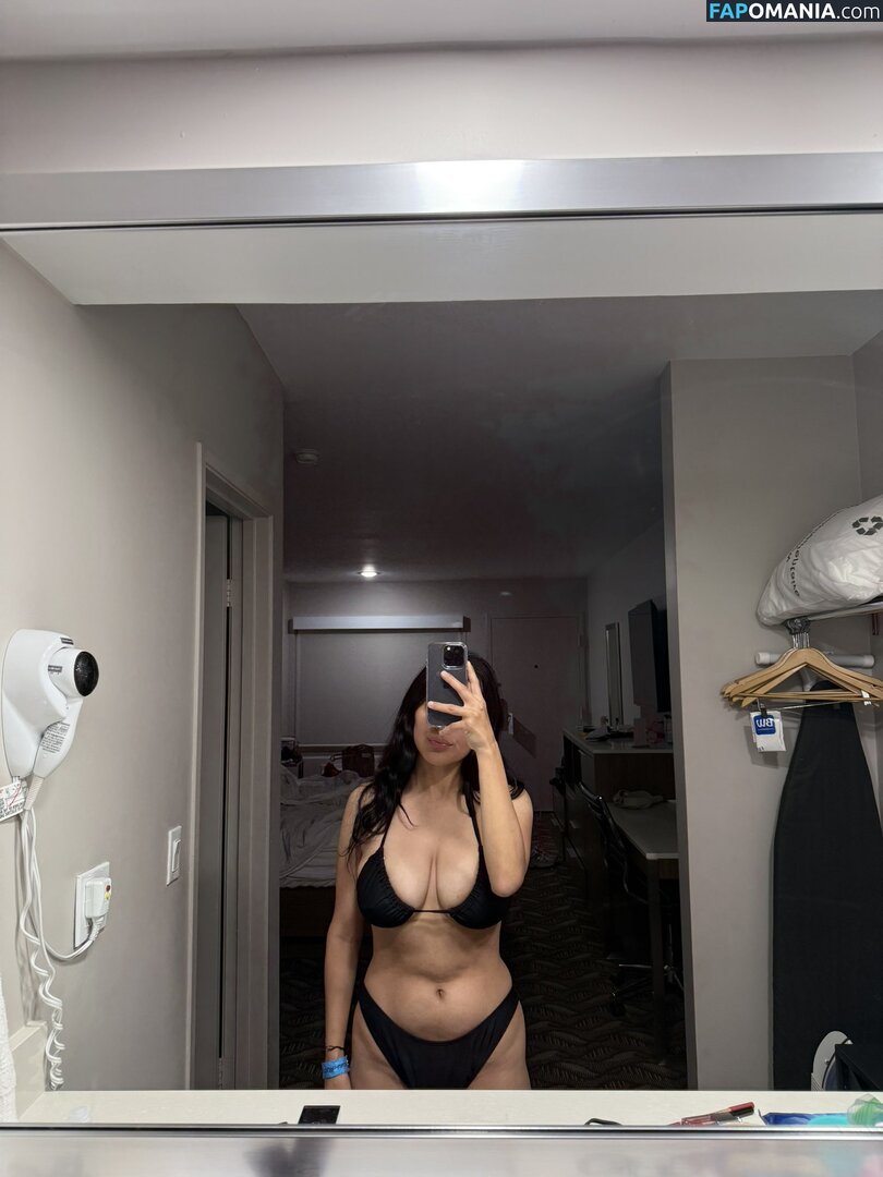 Mikasavader / https: Naken OnlyFans  Läckta Foto #6