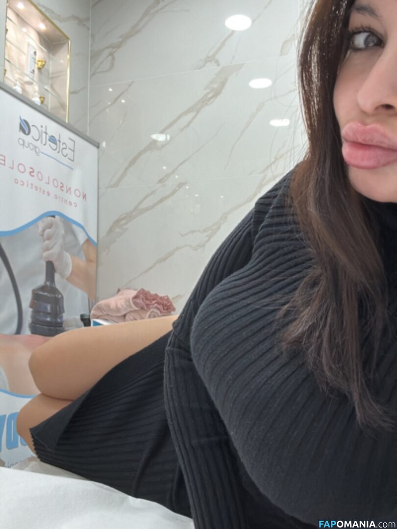 Milena Borrelli / giaguaro_queen / giaguaroqueen_ / giaguaroqueen__ Naken OnlyFans  Läckta Foto #6
