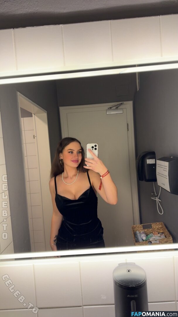 Cesky.chica / Milena Novacek Naken OnlyFans  Läckta Foto #1