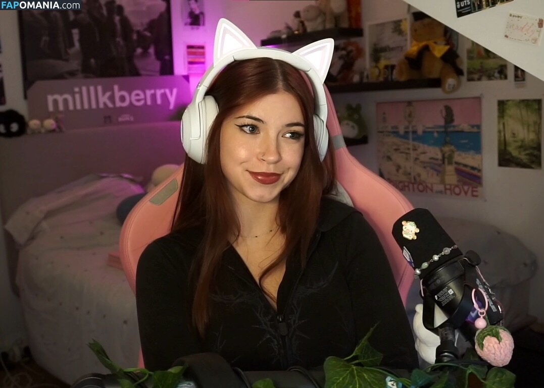 Millkberry / https: / milllkberry Naken OnlyFans  Läckta Foto #6